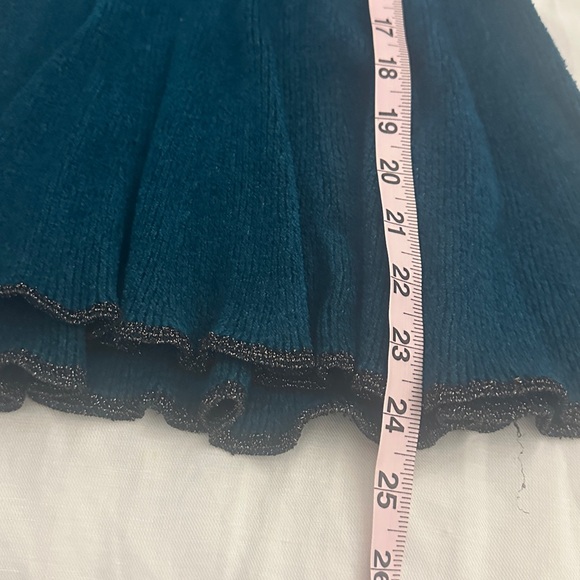 Anthropologie teal long sleeved sweater with ruffled hem. - Picture 8 of 9